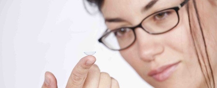 difference-between-eyeglasses-and-contact-lens-prescription